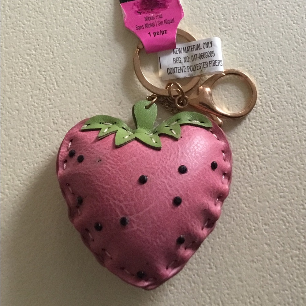 3D Strawberry key chain, NWT